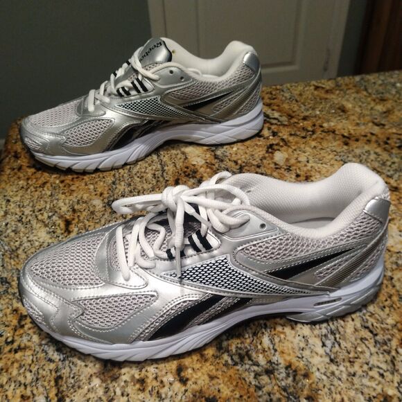 Reebok Pheehan Running Shoe 1AP506 Men’s Size 9 4E Silver Foil With Black/White main image 10